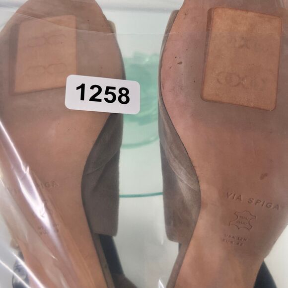 Via Spiga Edina Slingback Heel Sandal Taupe Suede Leather Peep Toe - Picture 9 of 9